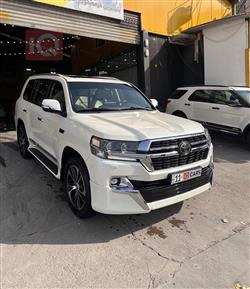 تويوتا لاندكروزر